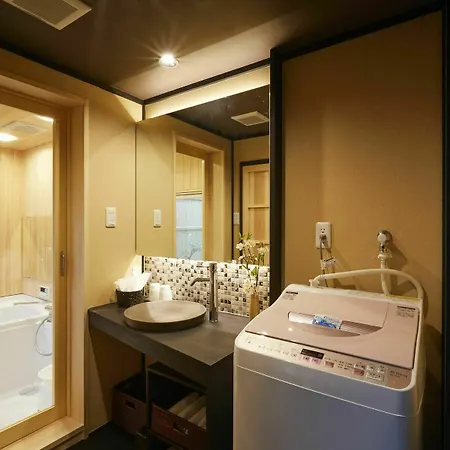 京都市 鈴 伏見稲荷ヴィラ エクステリア 写真